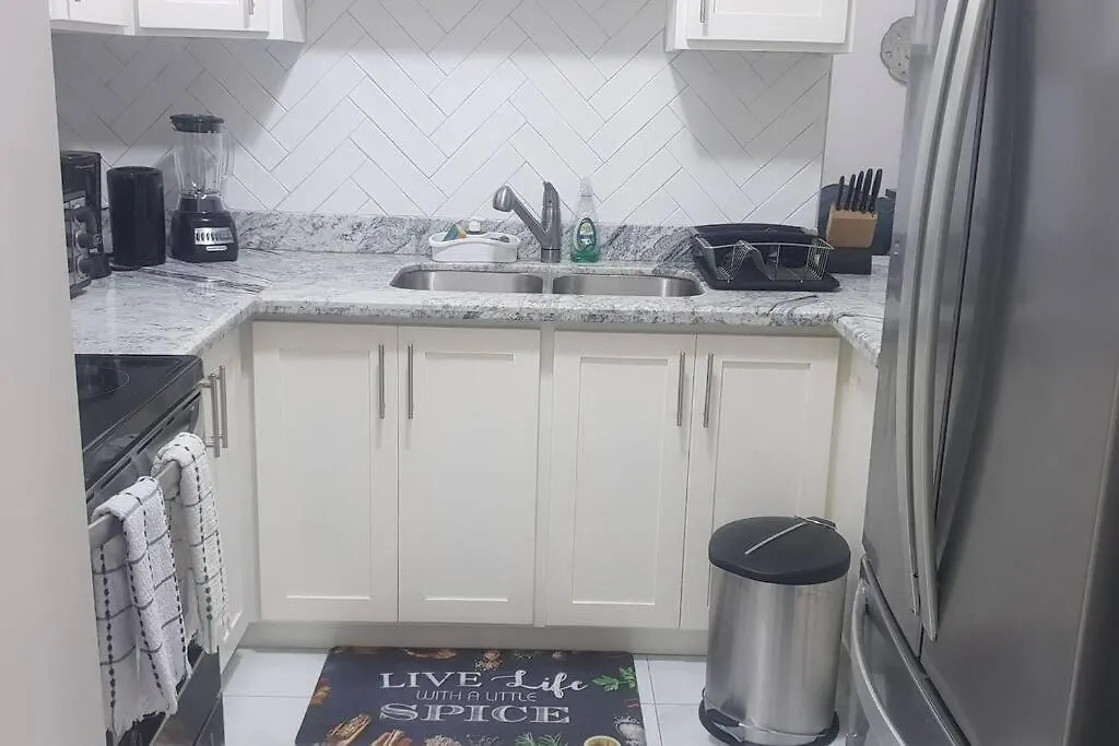Διαμέρισμα 5 Star Fresh Condo In New Κίνγκστον Τζαμάικα